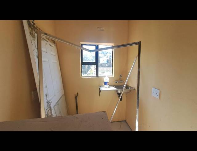 1 BEDROOM PROPERTY TO RENT IN UMLAZI N